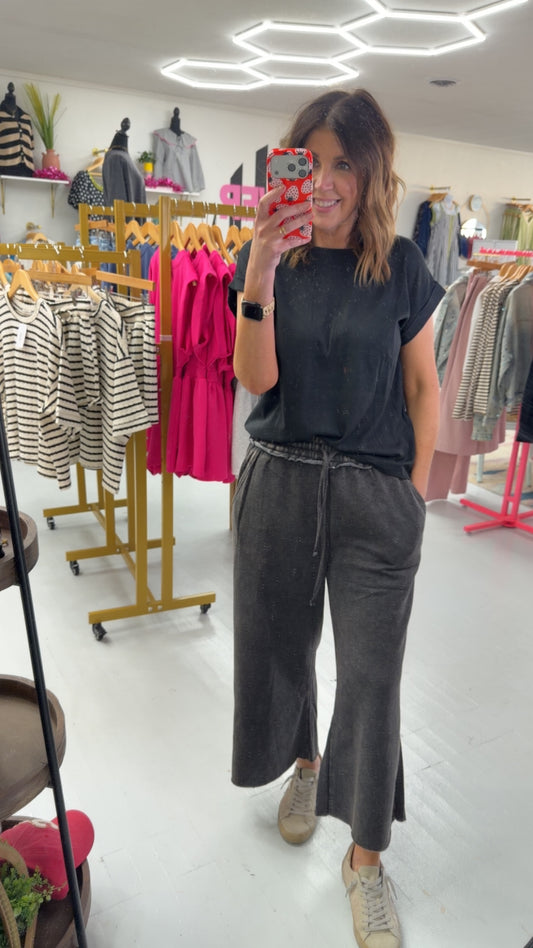 Too Good To Be True Pants {Black}