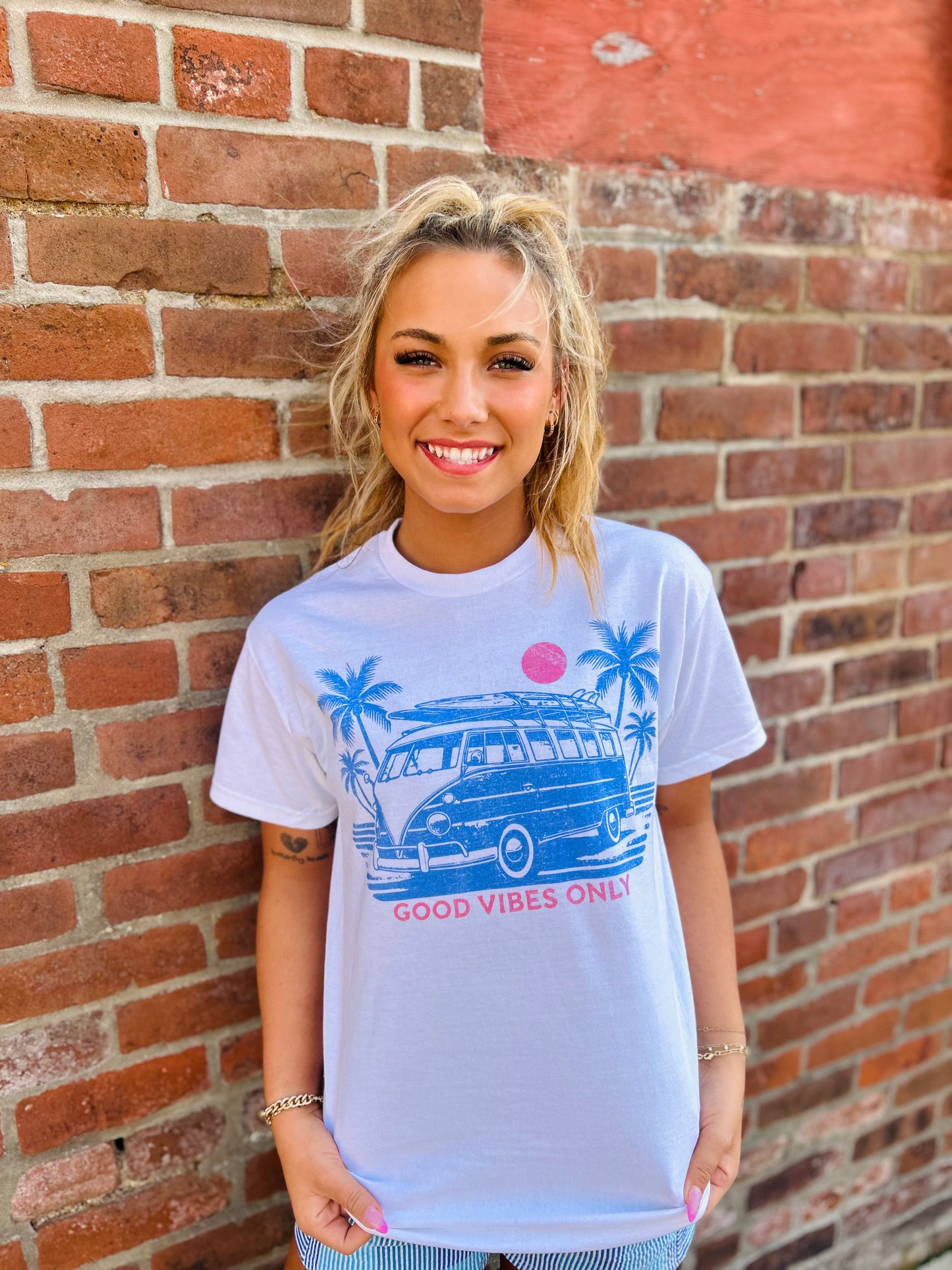 Summer Vibes Tee