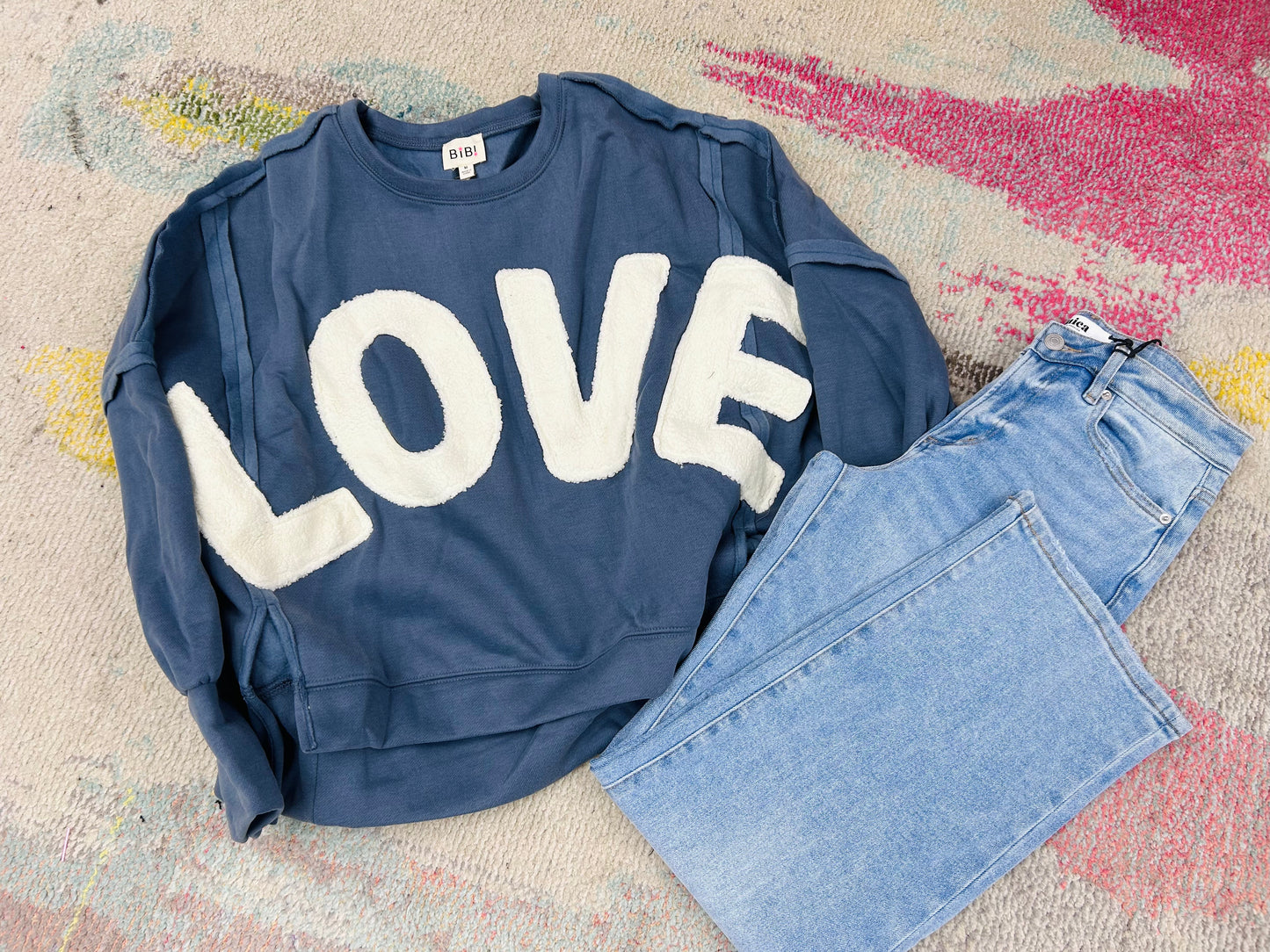 LOVE Sweatshirt
